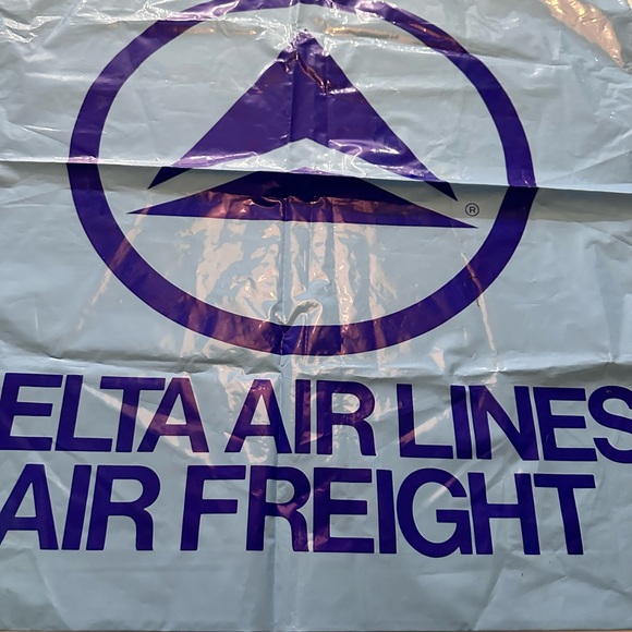 Vintage Delta Airlines AIR FREIGHT Large Plastic Drawstring Bag Blue 26” x 28” - Picture 4 of 10